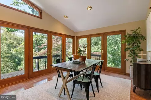 Dining - 1534 Circle Dr, Annapolis, MD 21409 photo 3 of 3