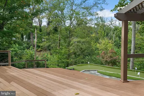 Exterior - 1534 Circle Dr, Annapolis, MD 21409 photo 4 of 7