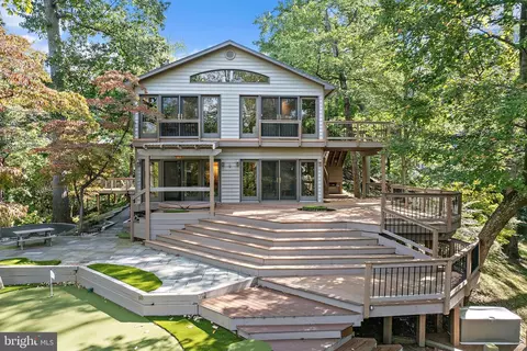1534 Circle Dr, Annapolis, MD 21409