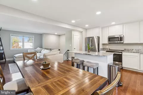 Other - 761 212th St, Pasadena, MD 21122 photo 2 of 7