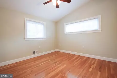 311 Sharon Dr, Pasadena, MD 21122 photo 23
