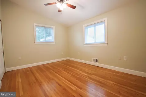 311 Sharon Dr, Pasadena, MD 21122 photo 21