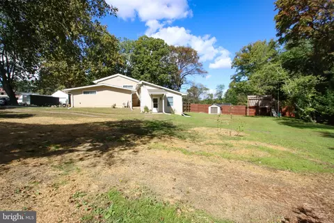 311 Sharon Dr, Pasadena, MD 21122 photo 42