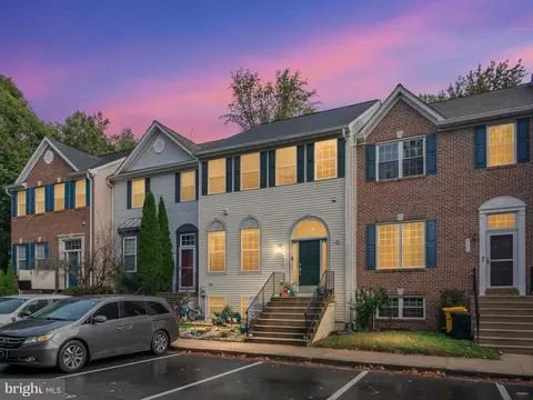 2604 Streamview Dr, Odenton, MD 21113