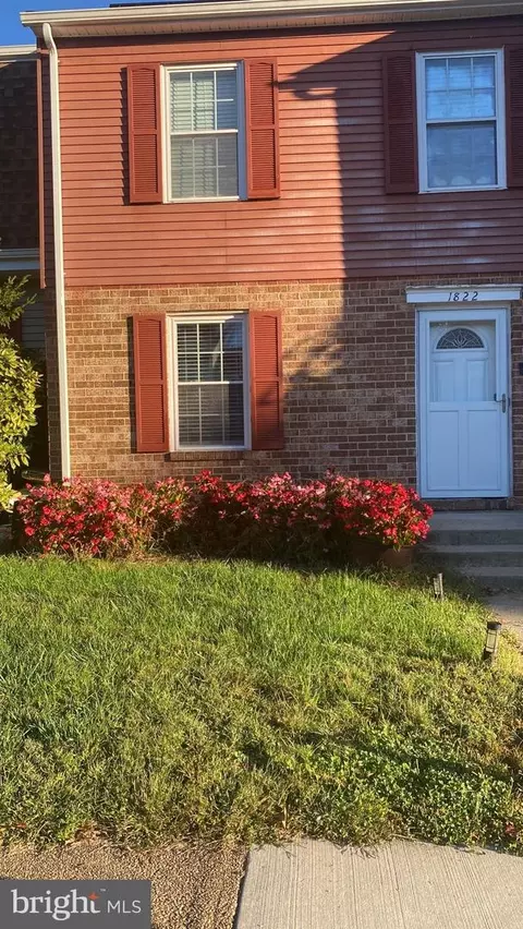 1822 Dove Ct, Severn, MD 21144