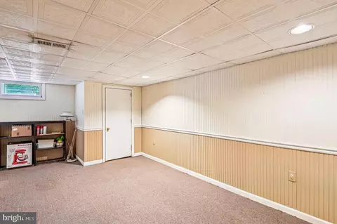 Entry Way - 575 6th St, Pasadena, MD 21122 photo 3 of 3
