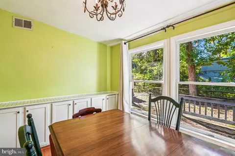 Dining - 575 6th St, Pasadena, MD 21122 photo 2 of 3