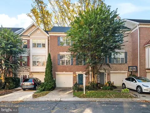 621 Snow Goose Ln, Annapolis, MD 21409