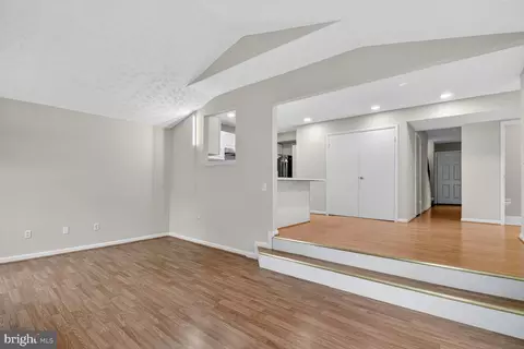 Living - 407 Lily Brook Ct, Pasadena, MD 21122 photo 4 of 7