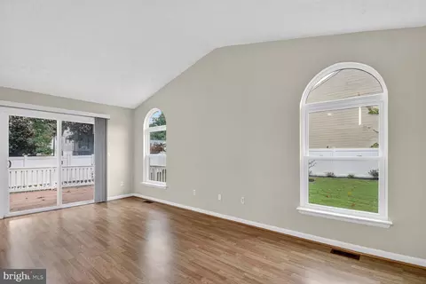 Living - 407 Lily Brook Ct, Pasadena, MD 21122 photo 5 of 7