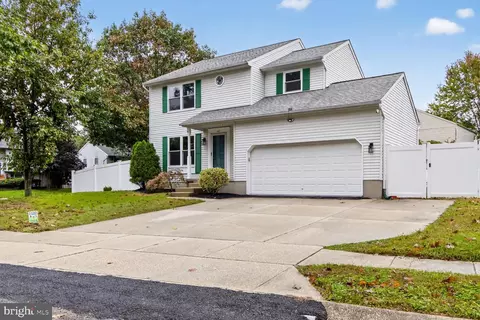 407 Lily Brook Ct, Pasadena, MD 21122