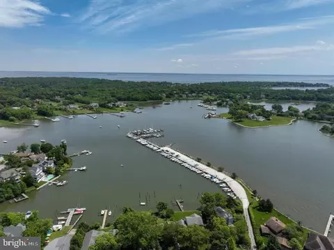 View/Area - 98 Pine Dr, Annapolis, MD 21403 photo 6 of 7