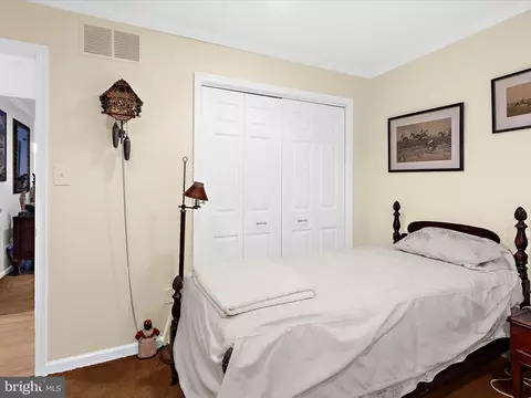 8230 Olney Ct, Pasadena, MD 21122 photo 21