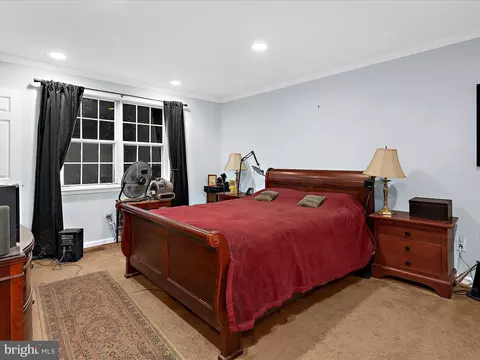 8230 Olney Ct, Pasadena, MD 21122 photo 22