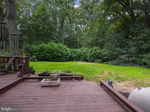 8230 Olney Ct, Pasadena, MD 21122 photo 35