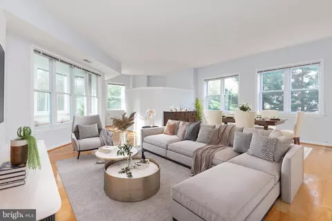 Living - 7101 Bay Front Dr #301, Annapolis, MD 21403 photo 7 of 8