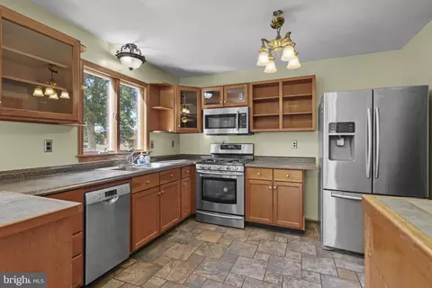 Kitchen - 1650 Cedar Ln, Shady Side, MD 20764 photo 1 of 4