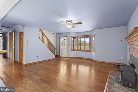 Living - 1650 Cedar Ln, Shady Side, MD 20764 photo 4 of 7