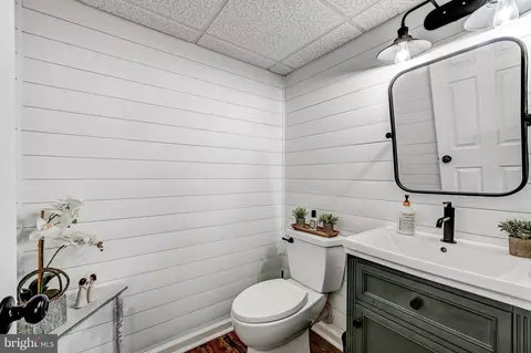 Bath - 1299 Montclair Dr, Pasadena, MD 21122 photo 3 of 3