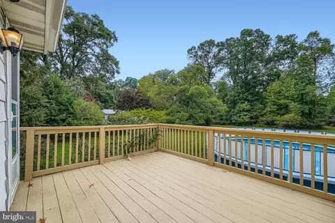 Exterior - 1230 Breitwert Ave, Odenton, MD 21113 photo 5 of 6