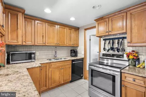 1062 Broadview Dr, Annapolis, MD 21409 photo 9