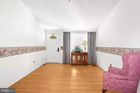 1062 Broadview Dr, Annapolis, MD 21409 photo 3