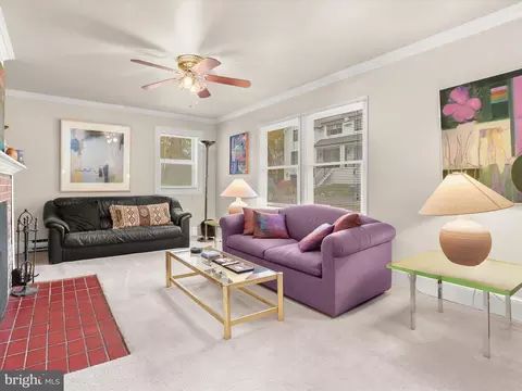 Living - 3 Park Ln, Annapolis, MD 21403 photo 1 of 7
