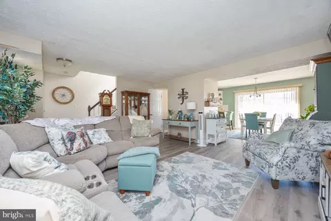 Other - 7954 Cobbler Ln, Pasadena, MD 21122 photo 5 of 8