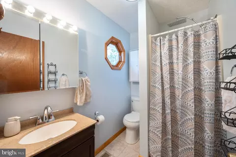 301 Light Street Ave, Pasadena, MD 21122 photo 13