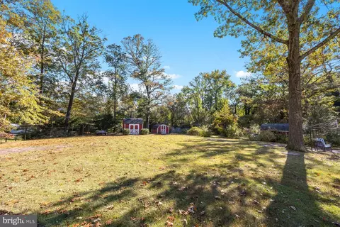 301 Light Street Ave, Pasadena, MD 21122 photo 27