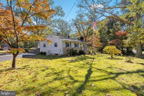 301 Light Street Ave, Pasadena, MD 21122 photo 31