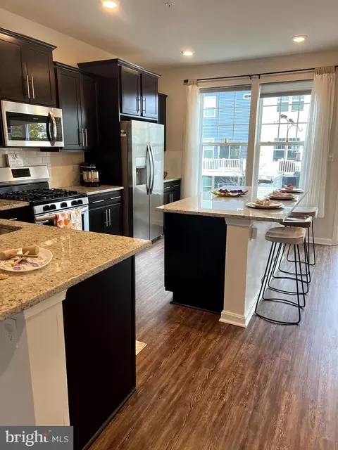 Kitchen - 3106 Laurel Hill Rd, Hanover, MD 21076 photo 2 of 3
