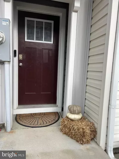 Exterior - 3106 Laurel Hill Rd, Hanover, MD 21076 photo 2 of 4