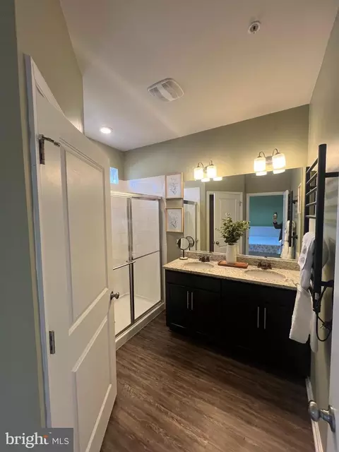 Bath - 3106 Laurel Hill Rd, Hanover, MD 21076 photo 1 of 6