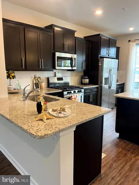 Kitchen - 3106 Laurel Hill Rd, Hanover, MD 21076 photo 3 of 3