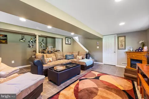 Other - 530 Rita Dr, Odenton, MD 21113 photo 8 of 11