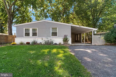 405 Morningside Dr, Glen Burnie, MD 21061