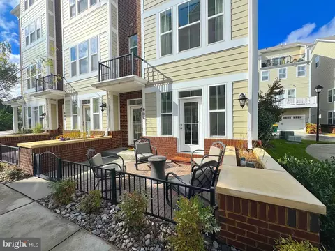 Exterior - 606 James Walker Pl, Annapolis, MD 21401 photo 7 of 7