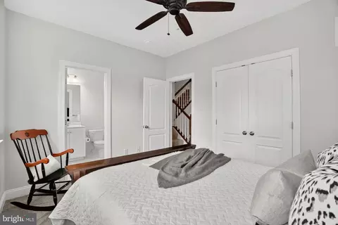 Bedroom - 606 James Walker Pl, Annapolis, MD 21401 photo 6 of 8