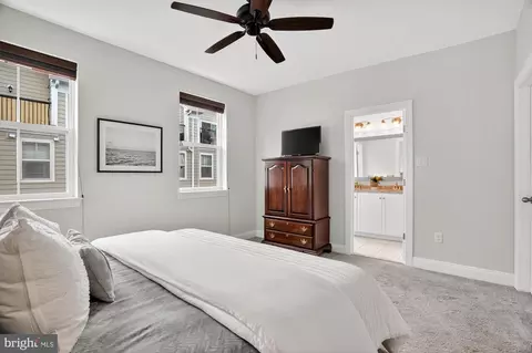 Bedroom - 606 James Walker Pl, Annapolis, MD 21401 photo 2 of 8