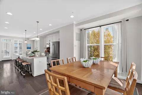 Dining - 606 James Walker Pl, Annapolis, MD 21401 photo 3 of 3