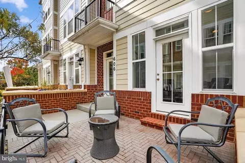 Exterior - 606 James Walker Pl, Annapolis, MD 21401 photo 3 of 7