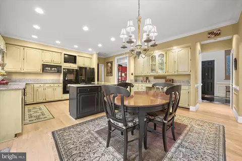Kitchen - 100 Asquithoaks Ln, Arnold, MD 21012 photo 1 of 6