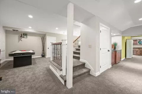 Entry Way - 100 Asquithoaks Ln, Arnold, MD 21012 photo 6 of 7