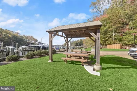 Exterior - 100 Asquithoaks Ln, Arnold, MD 21012 photo 18 of 20