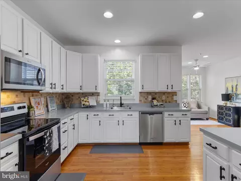 Kitchen - 78 Two Rivers Dr, Edgewater, MD 21037 photo 1 of 4