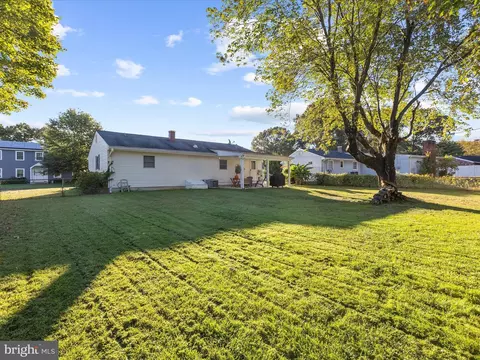 Exterior - 14 Brookview Ave, Pasadena, MD 21122 photo 14 of 14