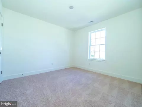 Bedroom - 772 209th St, Pasadena, MD 21122 photo 6 of 6
