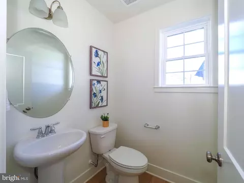 Other - 772 209th St, Pasadena, MD 21122 photo 2 of 17