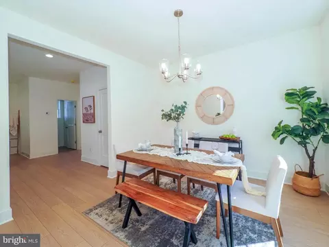 Dining - 772 209th St, Pasadena, MD 21122 photo 2 of 2